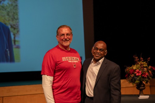 Scott Caton and President Hayles smile