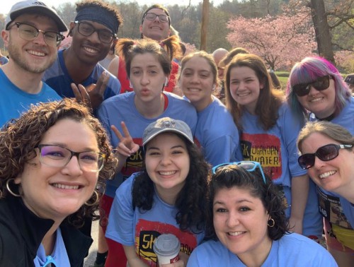 Roberts community members take selfie at race